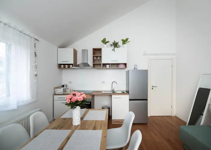 Sunny Beach Apartments