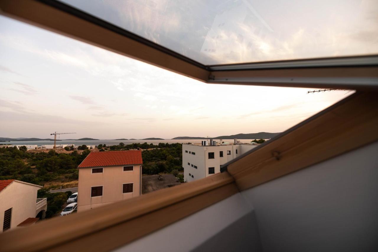 Sunny Apartment